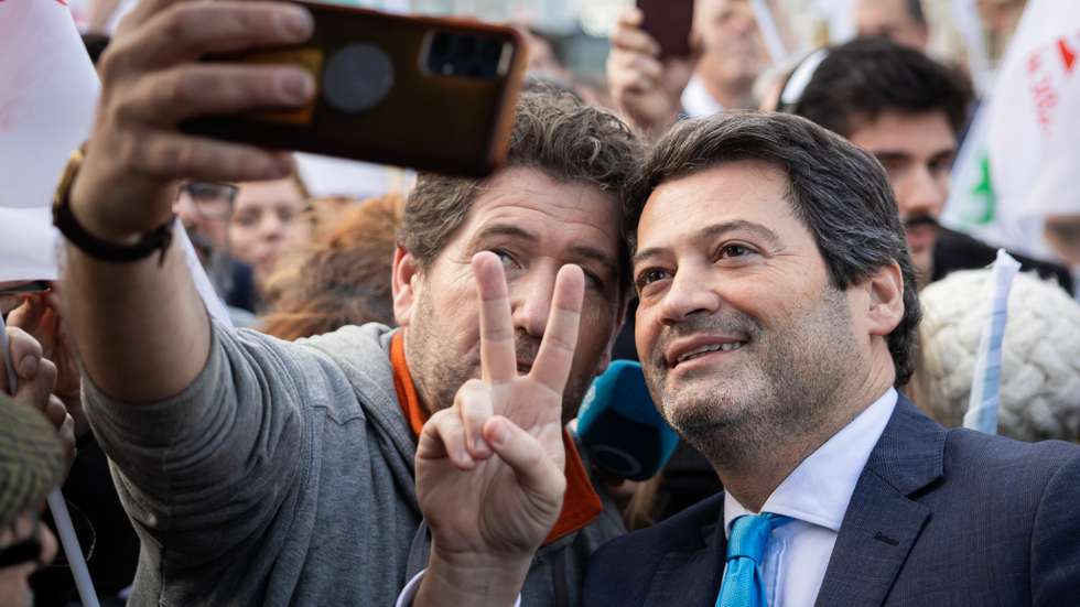 No domingo, Seguro apelou à "votação maciça" na sua candidatura