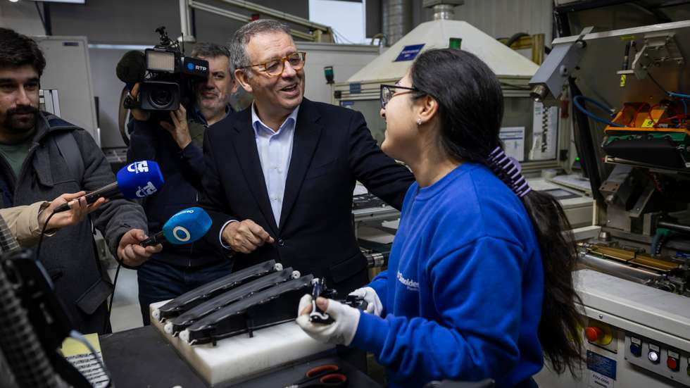 Sondagem da Pitagórica dá vitória a António José Seguro na segunda volta