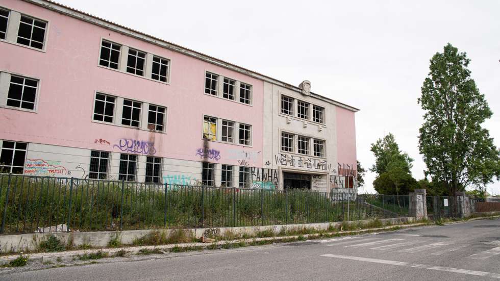 O festival de arte urbana Iminente acontece em setembro na antiga Escola Industrial Afonso Domingues, em Marvila