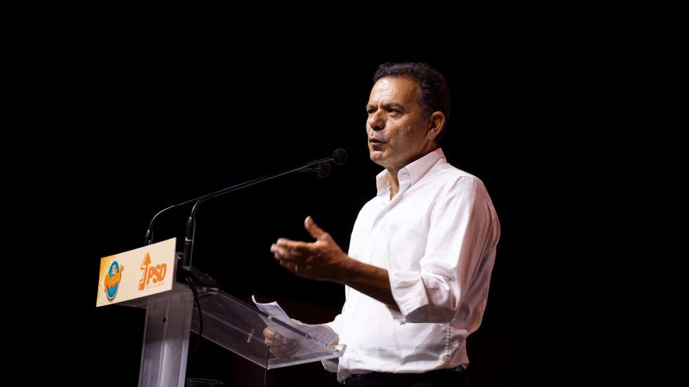 O primeiro-ministro falou sobre a entrada do Estado na REN durante a festa do Pontal, na sexta-feira