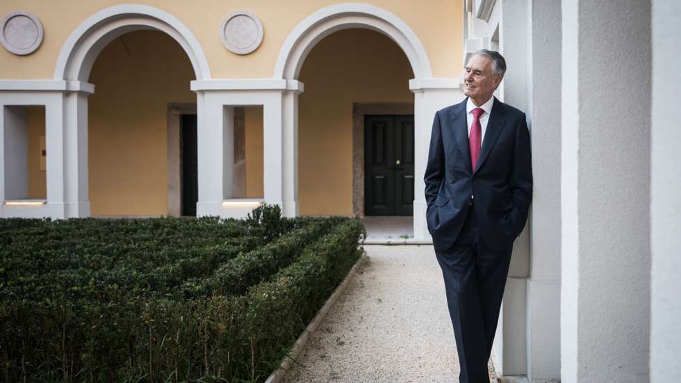 Contactada pela Lusa, fonte oficial do seu gabinete indicou que Cavaco Silva transmitiu que "teve imensa honra em estar na cerimónia" mas "teve de regressar a casa logo que terminou"