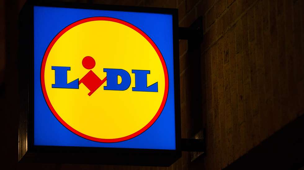 Lidl logo seen at Kungsportavenyen in Gothenburg