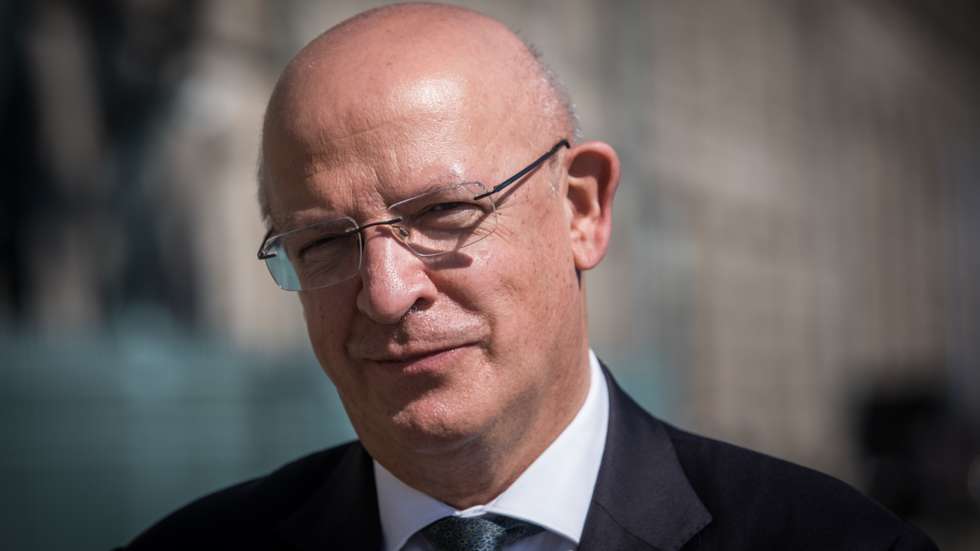 "Precisamos de uma nova relação com o Reino Unido", vincou Santos Silva, reconhecendo que "alguns" europeus "ainda não acreditam que o Reino Unido saiu de casa"
