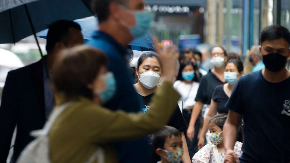 Sydneysiders Continue With Christmas Shopping Despite Rising COVID-19 Case Numbers