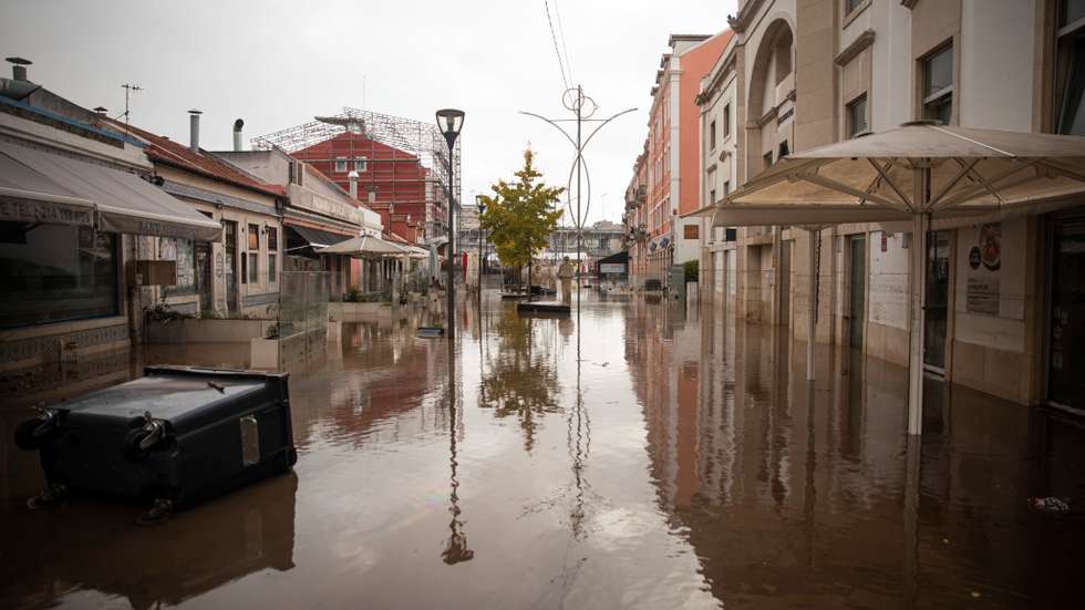 Em Algés, no concelho de Oeiras (distrito de Lisboa), foi registada uma morte