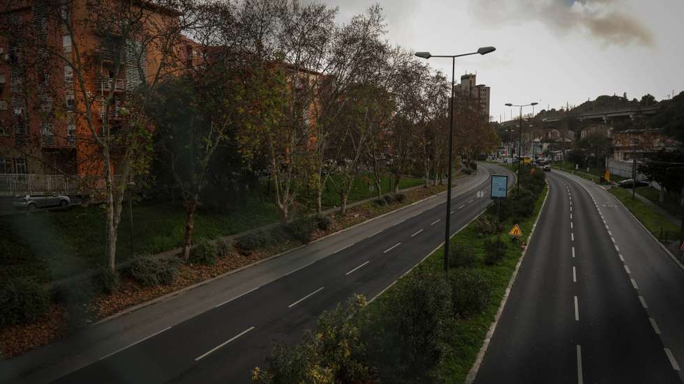 Segundo a vereação do executivo, a obra encontra-se "em situação de impasse técnico e material"