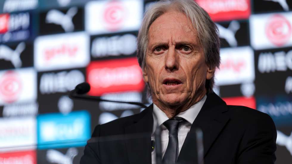 "Ainda não comecei a falar com os jogadores", garante Jorge Jesus na primeira entrevista como selecionador nacional