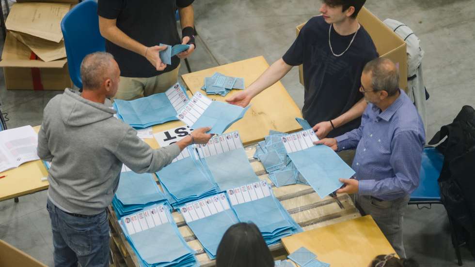 Italians Cast Their Votes In Snap Election