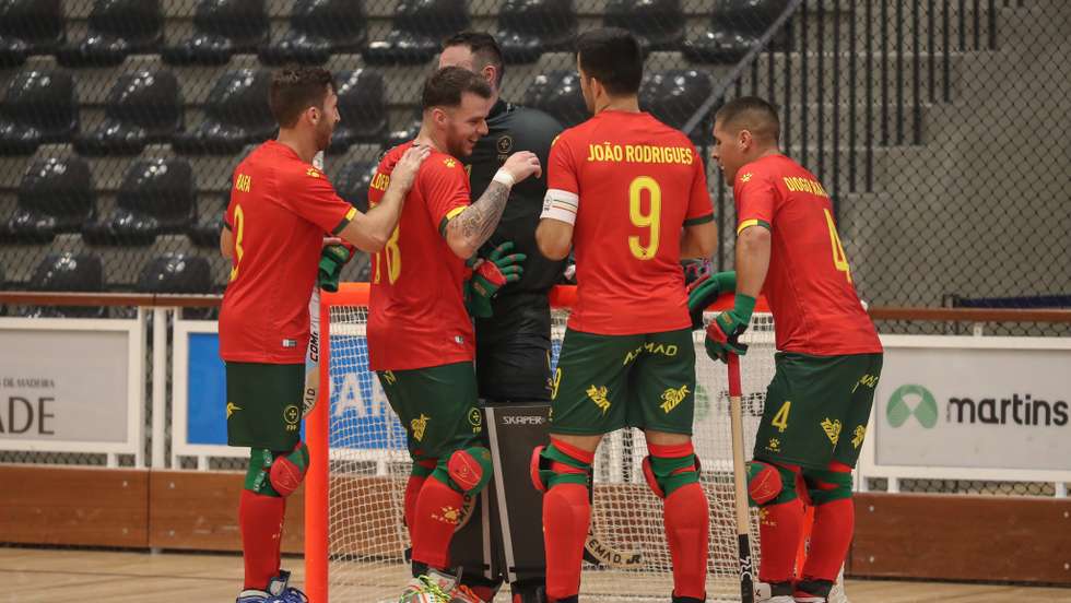 Portugal esteve em desvantagem, passou para a frente no início do segundo tempo mas não passou de um empate frente à Itália