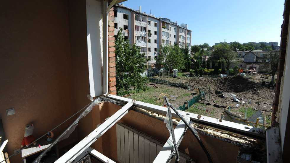 Jardim de infância atingido em Lviv com ataque aéreo russo