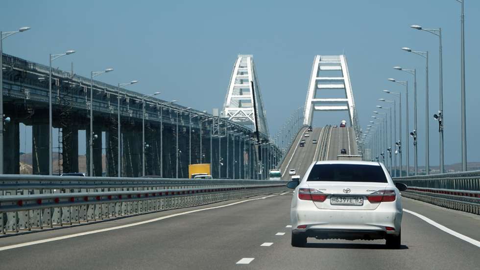 dpa-Story: "Russian" life in Crimea