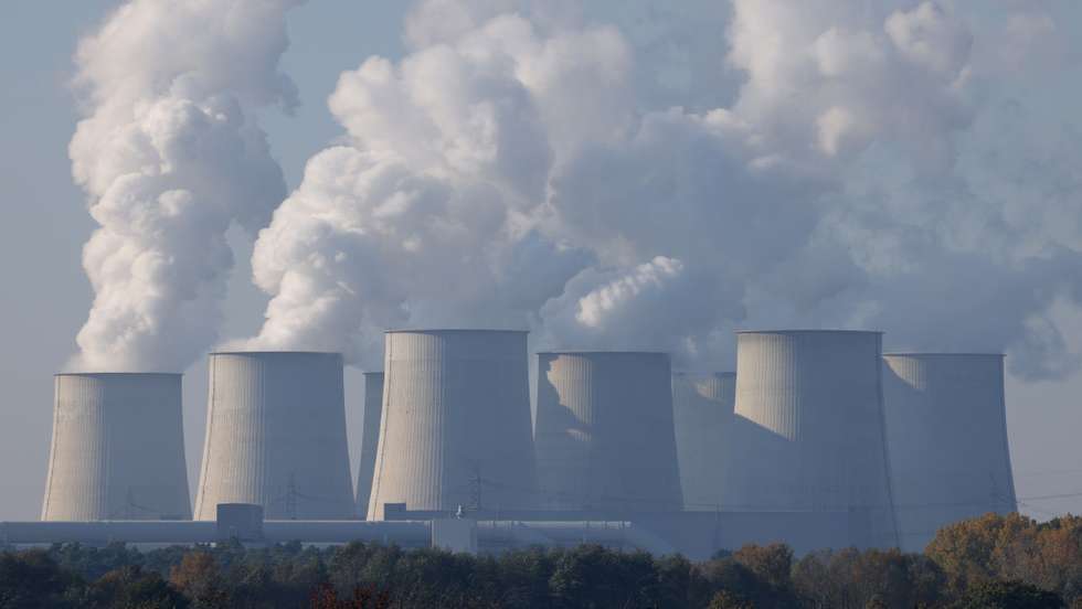 Acordo na COP28 para fim dos combustíveis fósseis é vital, pede Amnistia Internacional