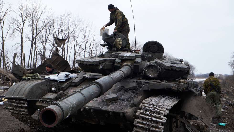 Ukraine Calls For UN Peacekeepers To Enforce Ceasefire After Withdrawal From Debaltseve