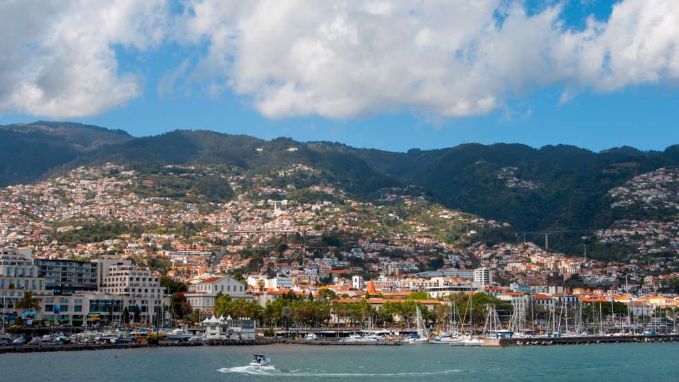 Vista Costal da cidade do Funchal, Madeira