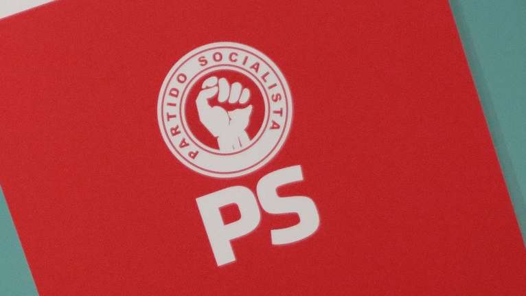 O secretário-geral do Partido Socialista (PS) , António Costa,  intervém durante a Reunião da Comissão Nacional do Partido Socialista, para análise da situação política, aprovação do Relatório e Contas de 2021, aprovação do calendário dos Congressos Federativos de 2022 e do Regulamento para a eleição dos presidentes das federações e dos delegados aos Congressos Federativos de 2022. Na reunião, vai ser ainda aprovado o Regulamento para a eleição das presidentes e das Comissões Políticas das estruturas federativas das Mulheres Socialistas-Igualdade e Direitos (MS-ID), e a deliberação sobre proposta de recomendação de datas para a realização das eleições das Comissões Políticas Concelhias e Secções e das estruturas concelhias das MS-ID. Ílhavo, 9 Julho 2022. MANUEL FERNANDO ARAUJO / LUSA