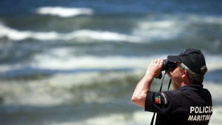 Veleiro terá de passar por uma vistoria antes de regressar ao mar