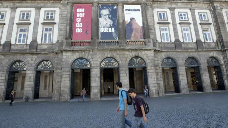 Vitorino Garrido considera que "o Governo não tem a educação nas suas prioridades"  receia que o ensino se torne mais elitista