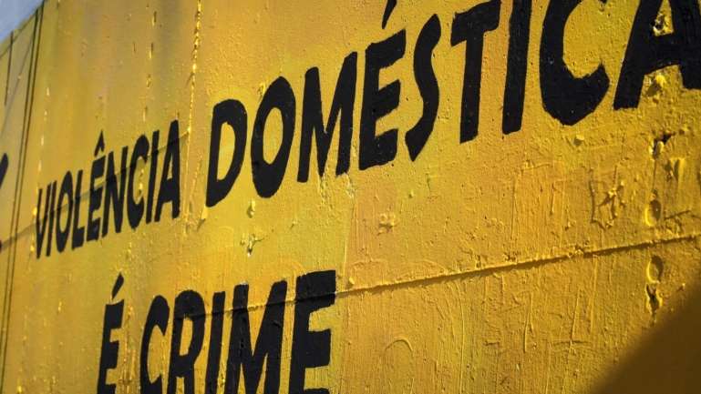 Dos 12 mortos, 10 eram mulheres, um era criança e outro era homem