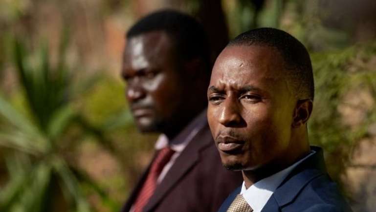 Emmerson Mnangagwa foi reeleito com 52,6% dos votos expressos, contra 44% de Chamisa, segundo os resultados anunciados este sábado pela comissão eleitoral