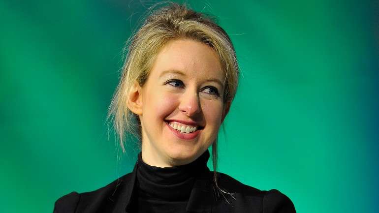 Elizabeth Holmes não chegou a acabar os estudos na universidade para lançar a Theranos aos 19 anos