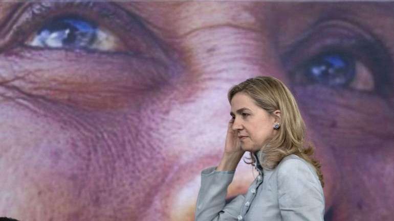 Montante é metade dos fundos que, segundo a acusação, entraram ilegalmente na empresa Aizoon, detida pela irmã de Filipe VI e o seu marido