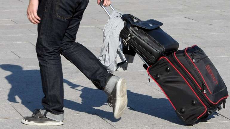 Em 2013, mais de 128 mil portugueses emigraram