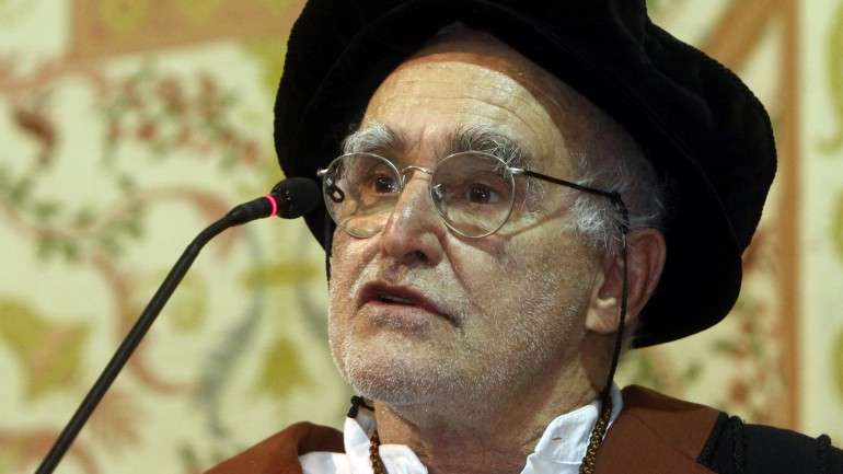 O escultor João Cutileiro