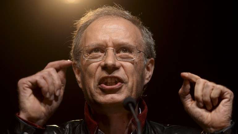 Ricardo Cabral, Francisco Louçã, Eugénia Pires e Pedro Nuno Santos, que apresentaram a 10 de julho o chamado 'Programa Sustentável', em que propunham a reestruturação da dívida pública