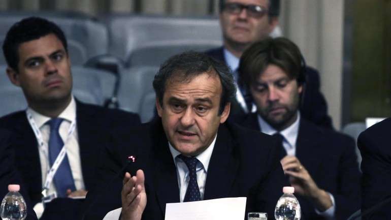 Platini nega ter recebido subornos na votação do Mundial de Futebol