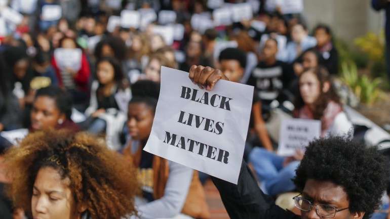 O tema da discriminação racial foi um dos mais discutidos, em 2014, nos EUA