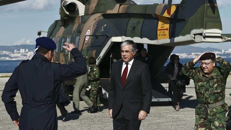José Pedro Aguiar-Branco acredita a que nova Lei da Programação Militar vai modernizar os equipamentos da Marinha, da Força Aérea e do Exército.
