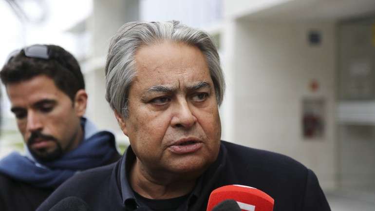 Sócrates está "afrontosamente bronzeado", disse João Araújo