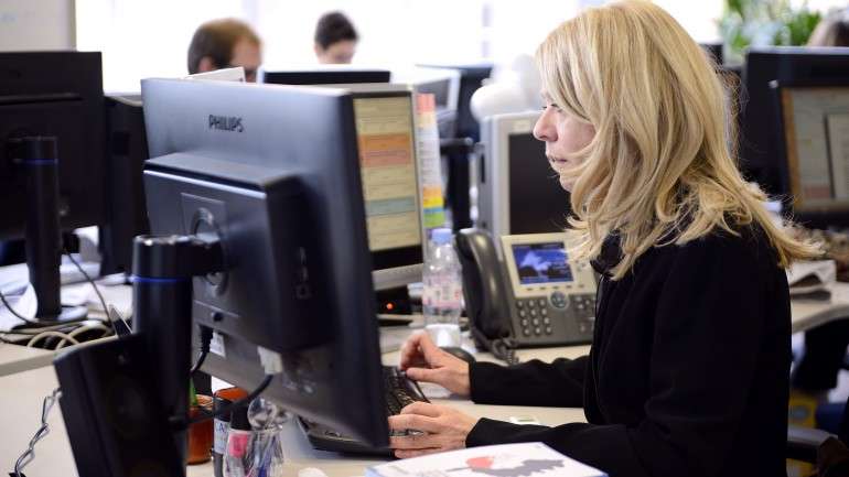 Proposta vem na sequência da constatação que as mulheres britânicas ganham apenas 81 pence de cada libra ganha por um trabalhador masculino