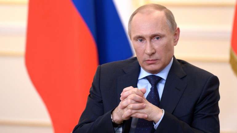 Antes desta subida da taxa de juro, o banco da Rússia tinha elevado este custo do dinheiro na quinta-feira, em um ponto percentual