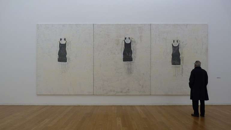 Exposição e Julião Sarmento