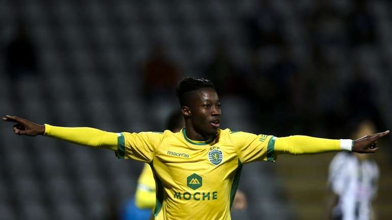 Carlos Mané marcou o único golo da partida, e o seu quinto esta temporada, aos 50'