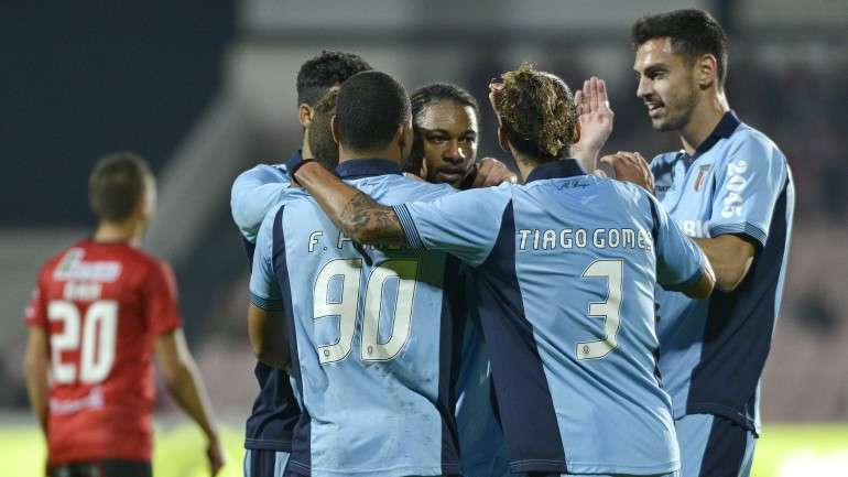 O Sporting de Braga foi a Penafiel vencer por 6-1 e, sobretudo, arrancar a primeira vitória fora de casa, para o campeonato, desde abril