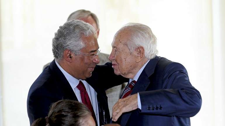 O histórico líder socialista reuniu os amigos num almoço de aniversário no domingo