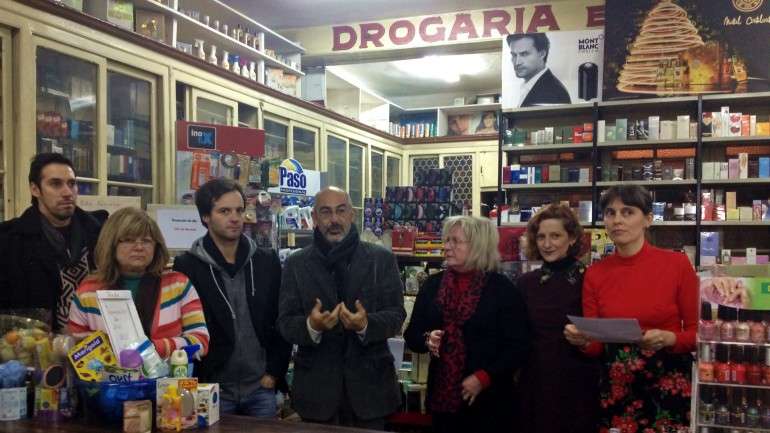 Lojistas e membros do Teatro das Compras querem salvar a loja e a identidade da Baixa