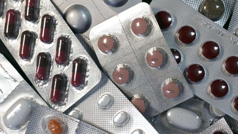 Responsáveis adiantam ser "insustentável" o valor que têm sido obrigados a pagar para o tratamento da hepatite C em Portugal