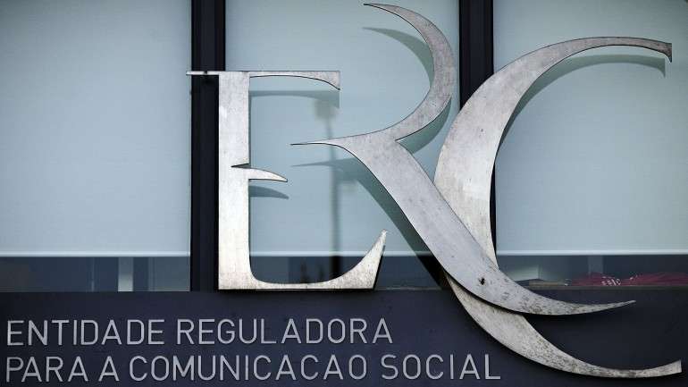 Deliberação da ERC contou com quatro votos a favor e a abstenção de Carlos Magno, presidente