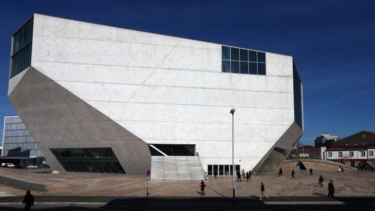A Casa da Música abriu as portas a 15 de abril de 2005