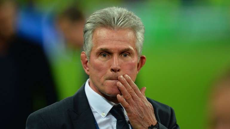 O alemão Jupp Heynckes treinou o Benfica entre agosto de 1999 e setembro de 2000. Fez 48 jogos, nos quais conseguiu 27 vitórias, oito empates e 13 derrotas