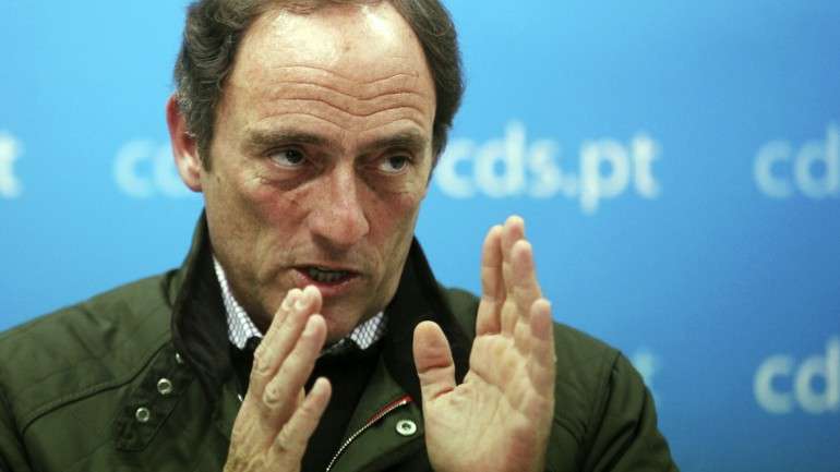 "Como portugueses, felicitamos D. Manuel Clemente", afirmou Paulo Portas