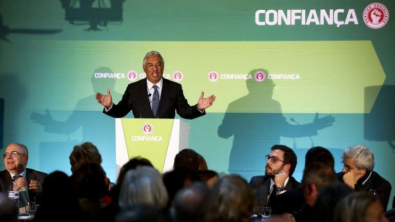 Costa discursou no início da comissão nacional do PS em Setúbal