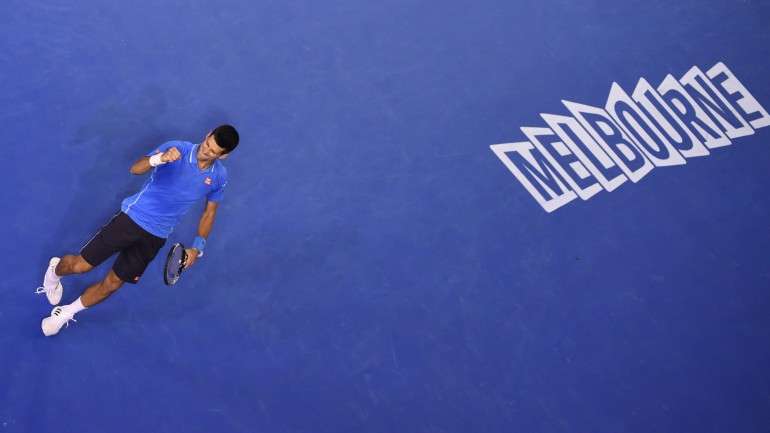 Aos 27 anos, Novak Djokovic lidera o ranking mundial e nunca perdeu uma final do Open da Austrália. Vai para a quinta e venceu duas delas contra Andy Murray (2011 e 2013)
