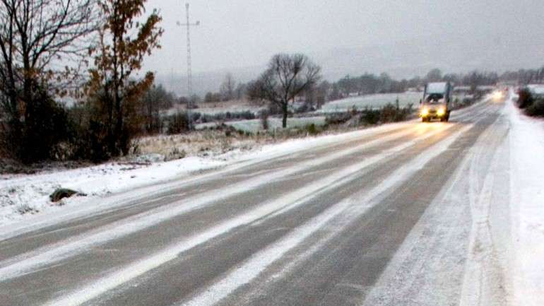 Um nevão noturno obrigou ao encerramento das escolas em Montalegre