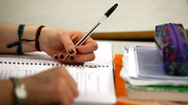 A OCDE critica a falta de avaliação às medidas adotadas pelos vários países na área da educação