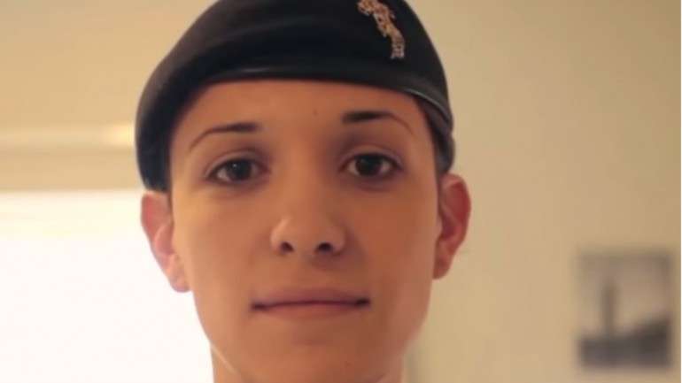Hannah Winterbourne conta com o apoio do exército e da família