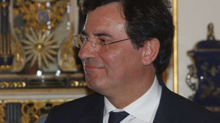 "Objetivo é financiar os particulares ou o Estado ou as câmaras municipais", afirmou Manuel Castro Almeida